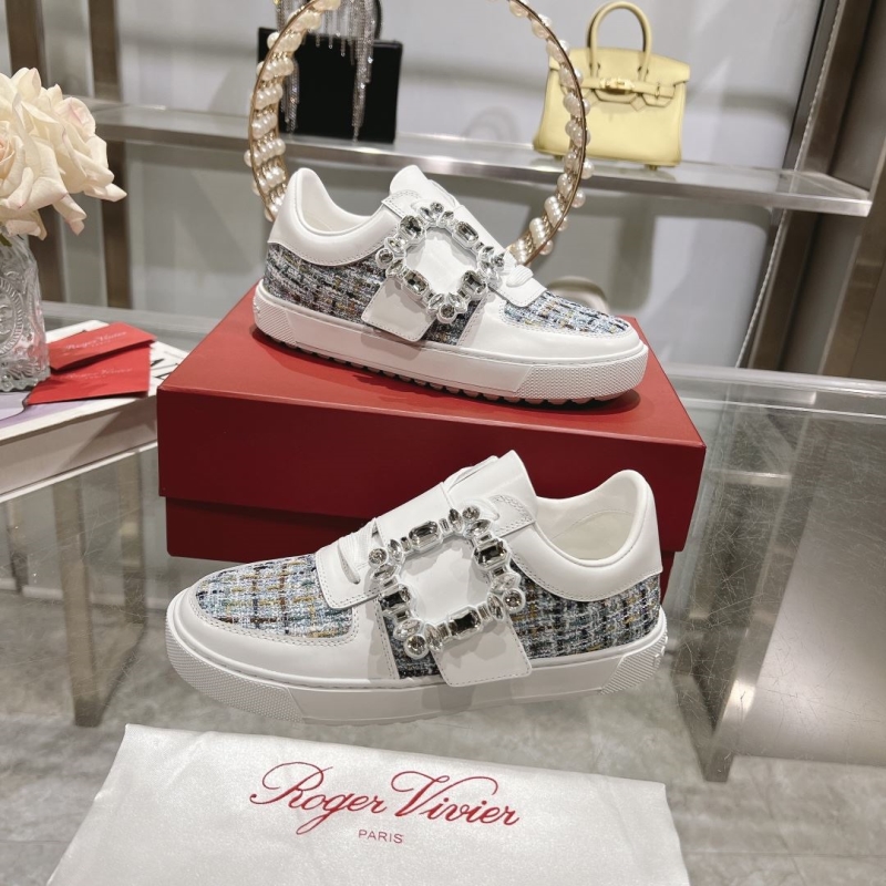 Roger Vivier Casual Shoes